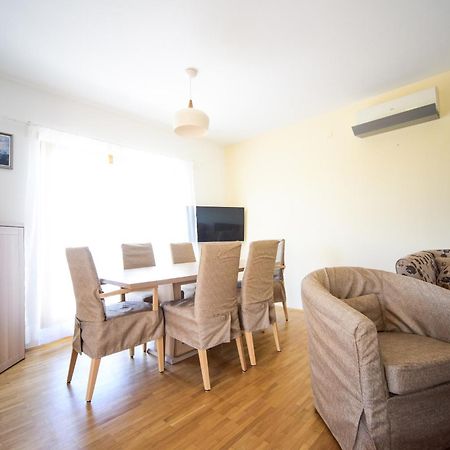 Apartments Villa Perla Rovanjska Cameră foto