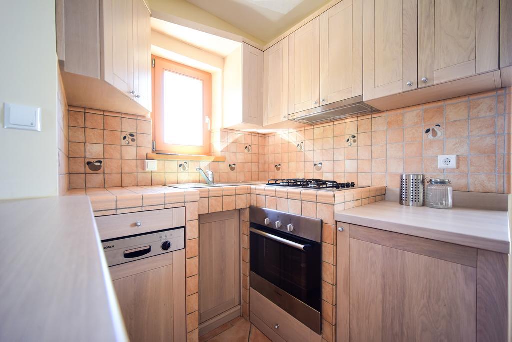 Apartments Villa Perla Rovanjska Cameră foto