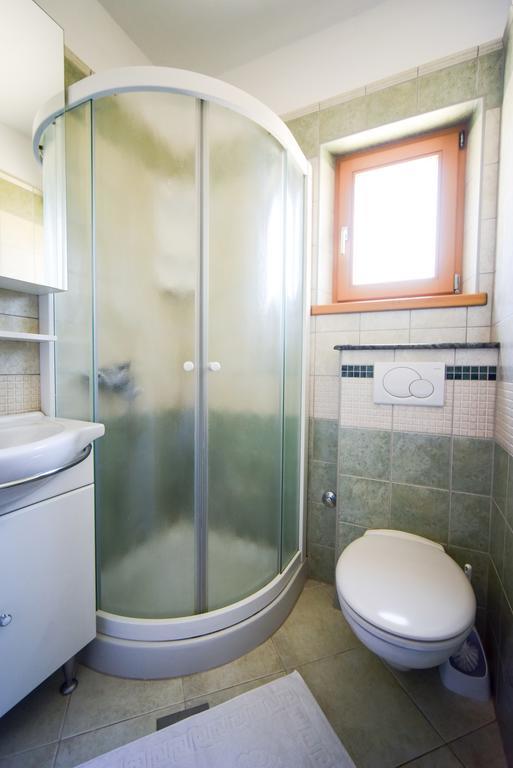 Apartments Villa Perla Rovanjska Cameră foto